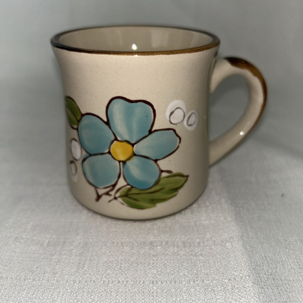 "Sunny" Collection Stoneware Mug 21101‎ Korea Handpainted